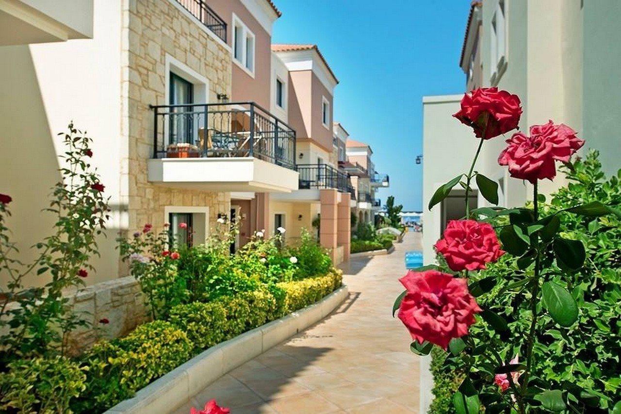 Caldera Bay Hotel Platanés Kültér fotó