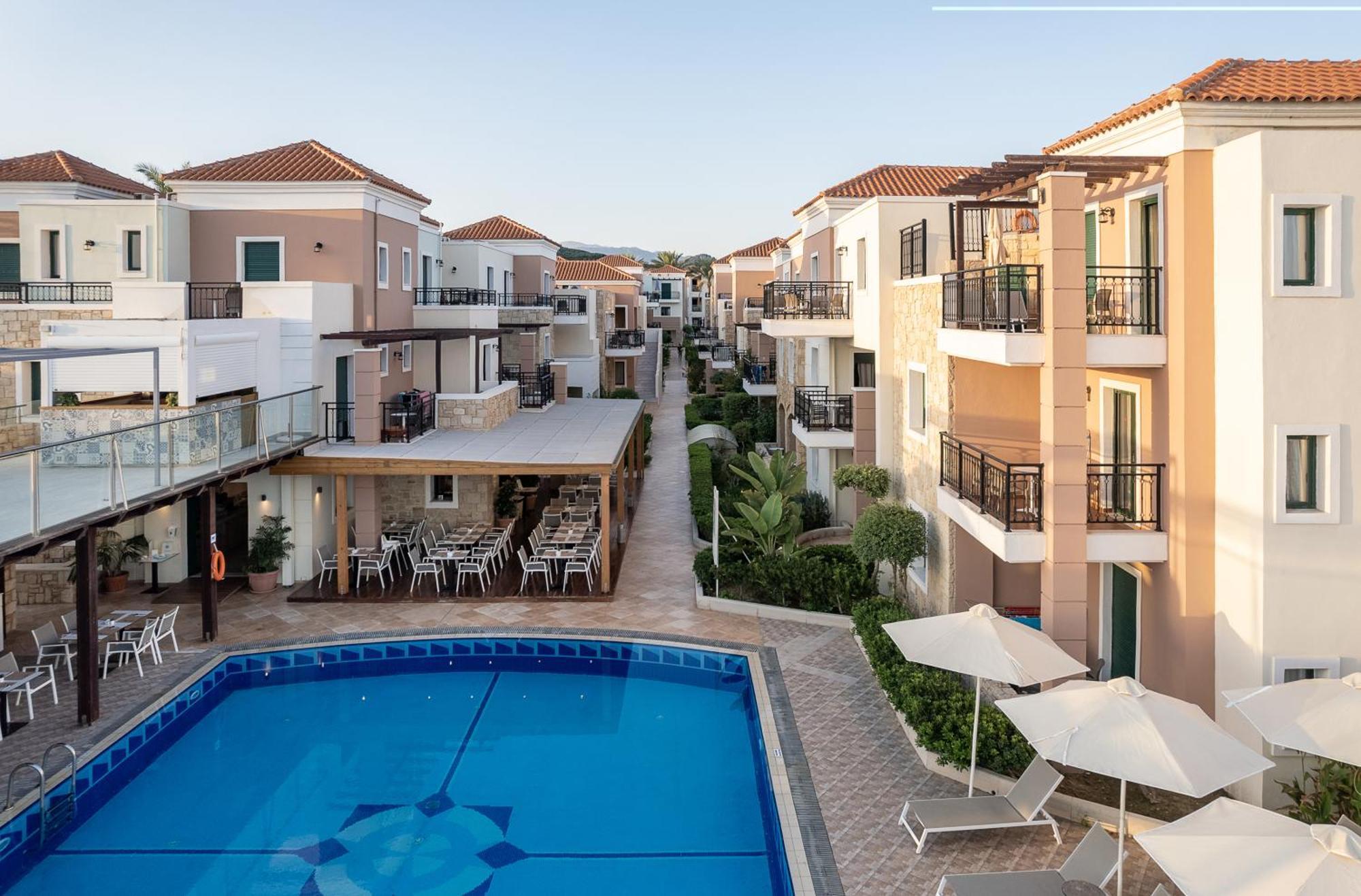Caldera Bay Hotel Platanés Kültér fotó
