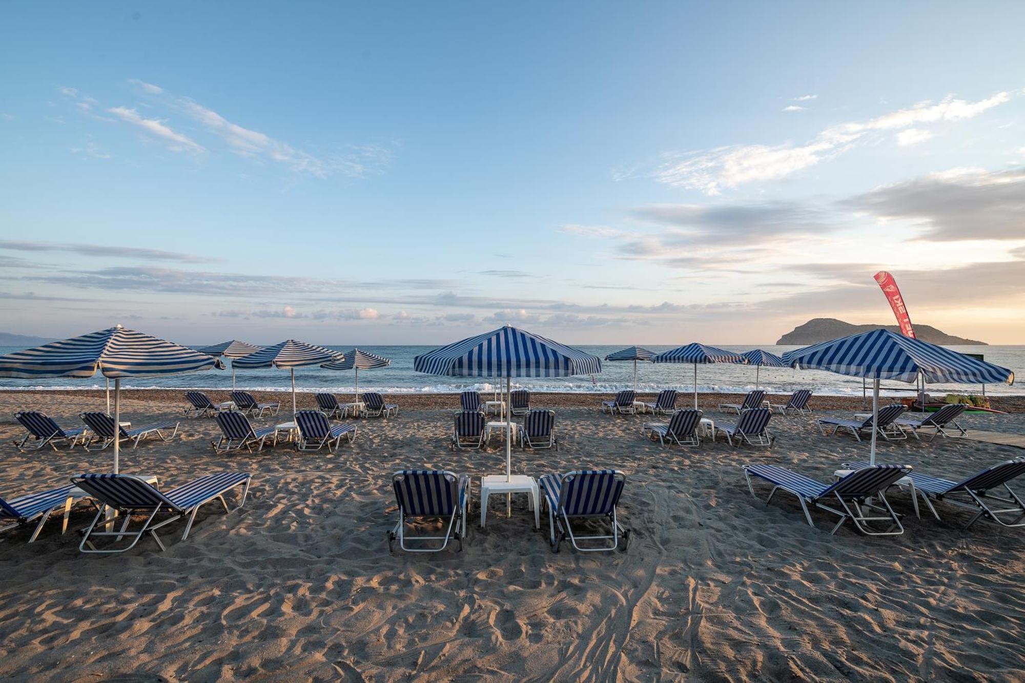 Caldera Bay Hotel Platanés Kültér fotó