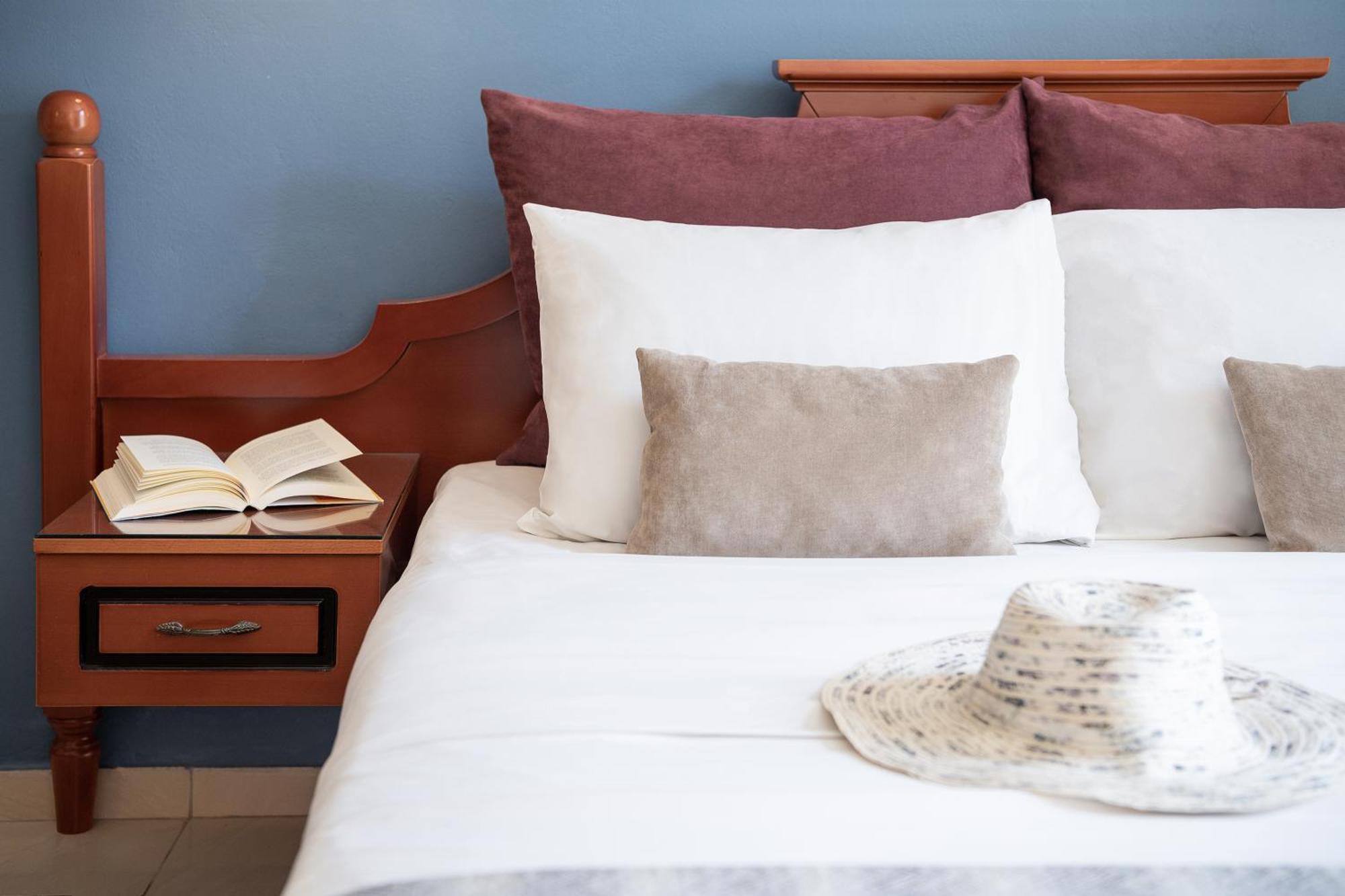 Caldera Bay Hotel Platanés Kültér fotó