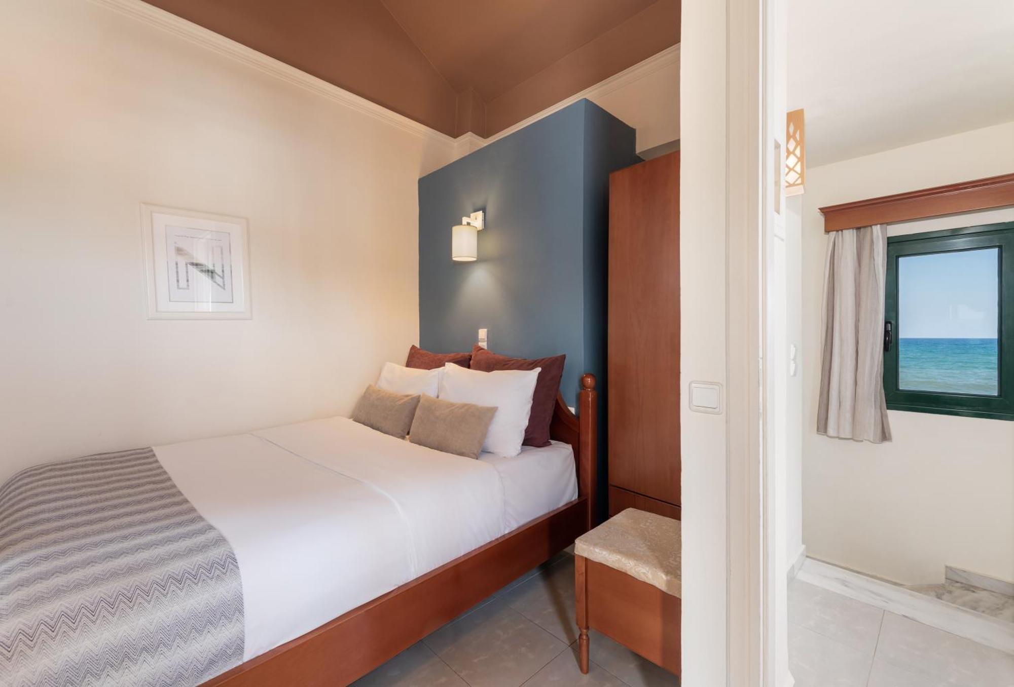 Caldera Bay Hotel Platanés Kültér fotó