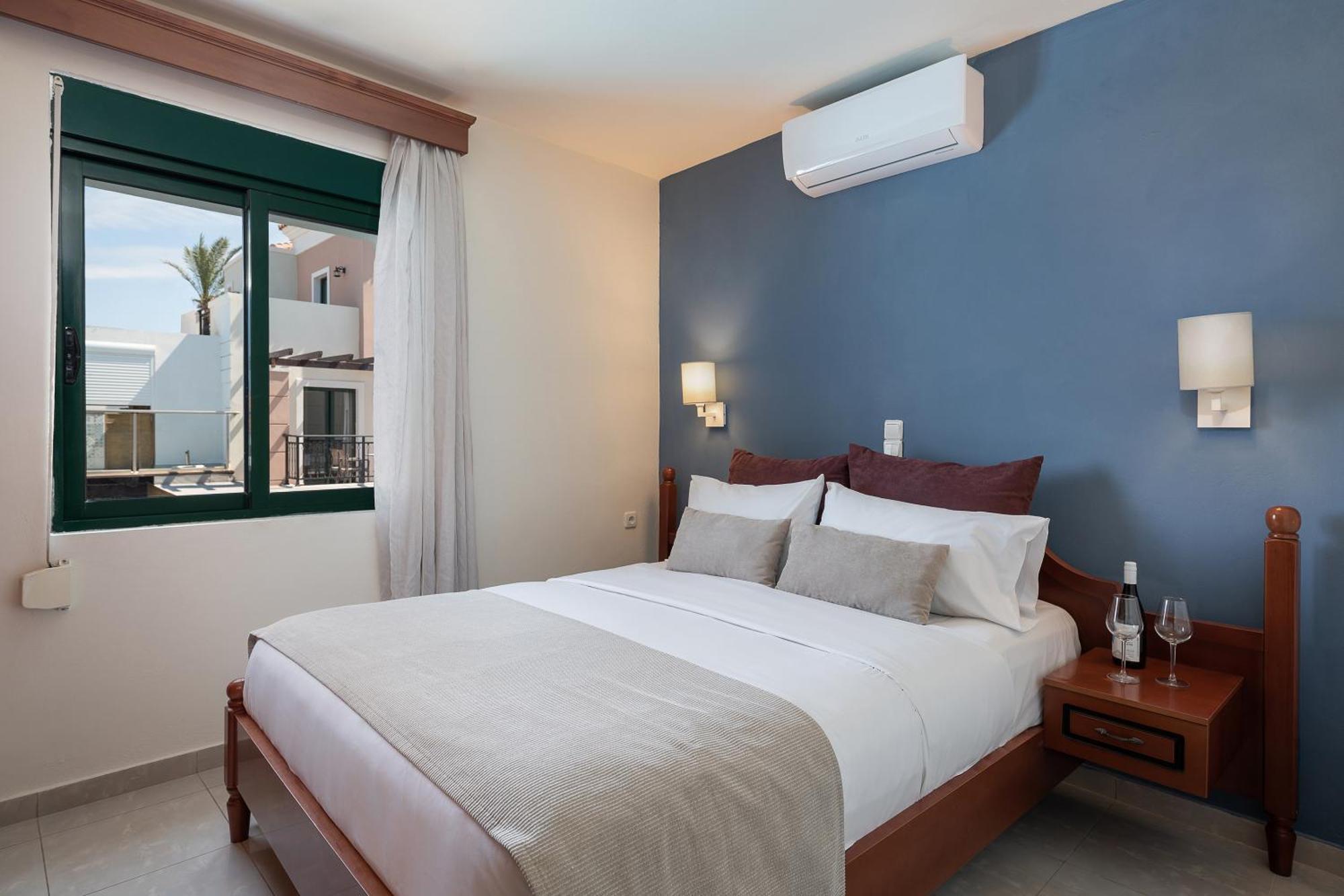Caldera Bay Hotel Platanés Kültér fotó